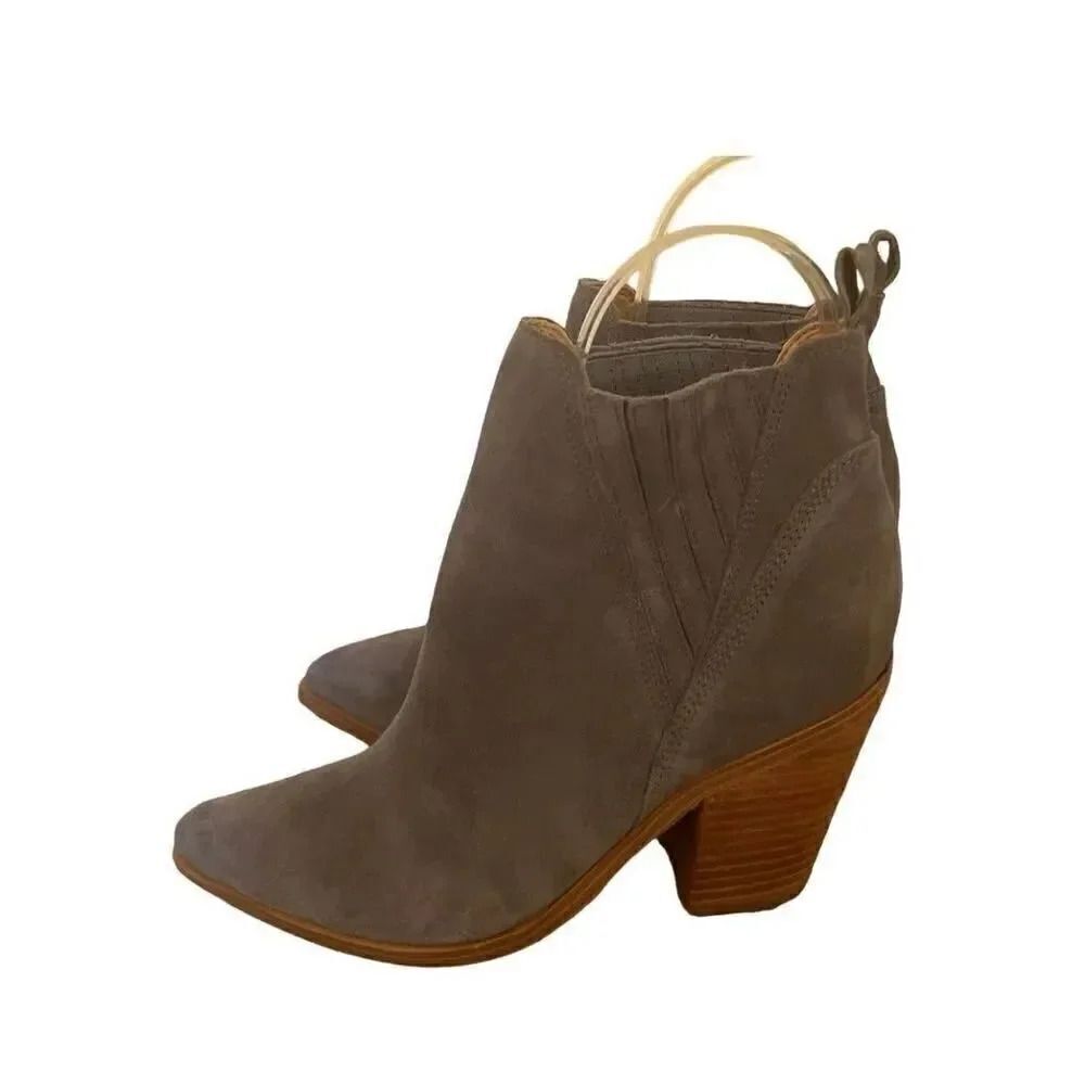 Marc Fisher Suede Leather Gadri Pointed Toe Bootie Gray SZ 6.5